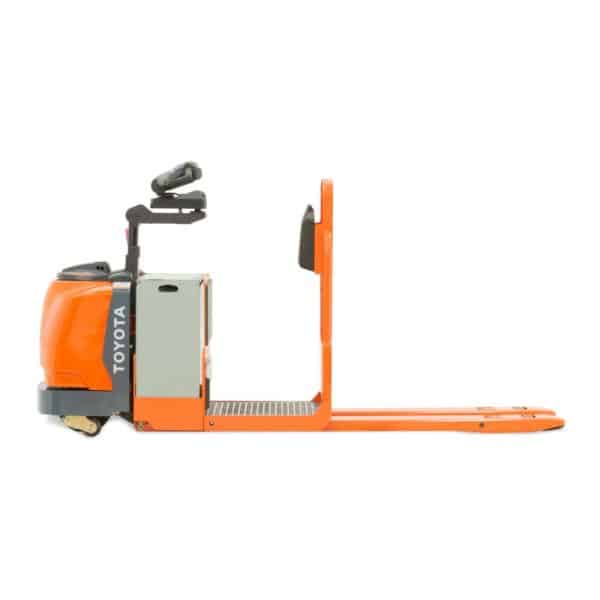 Center Controlled Rider Pallet Jack 8HBC30 Studio 1.jpg