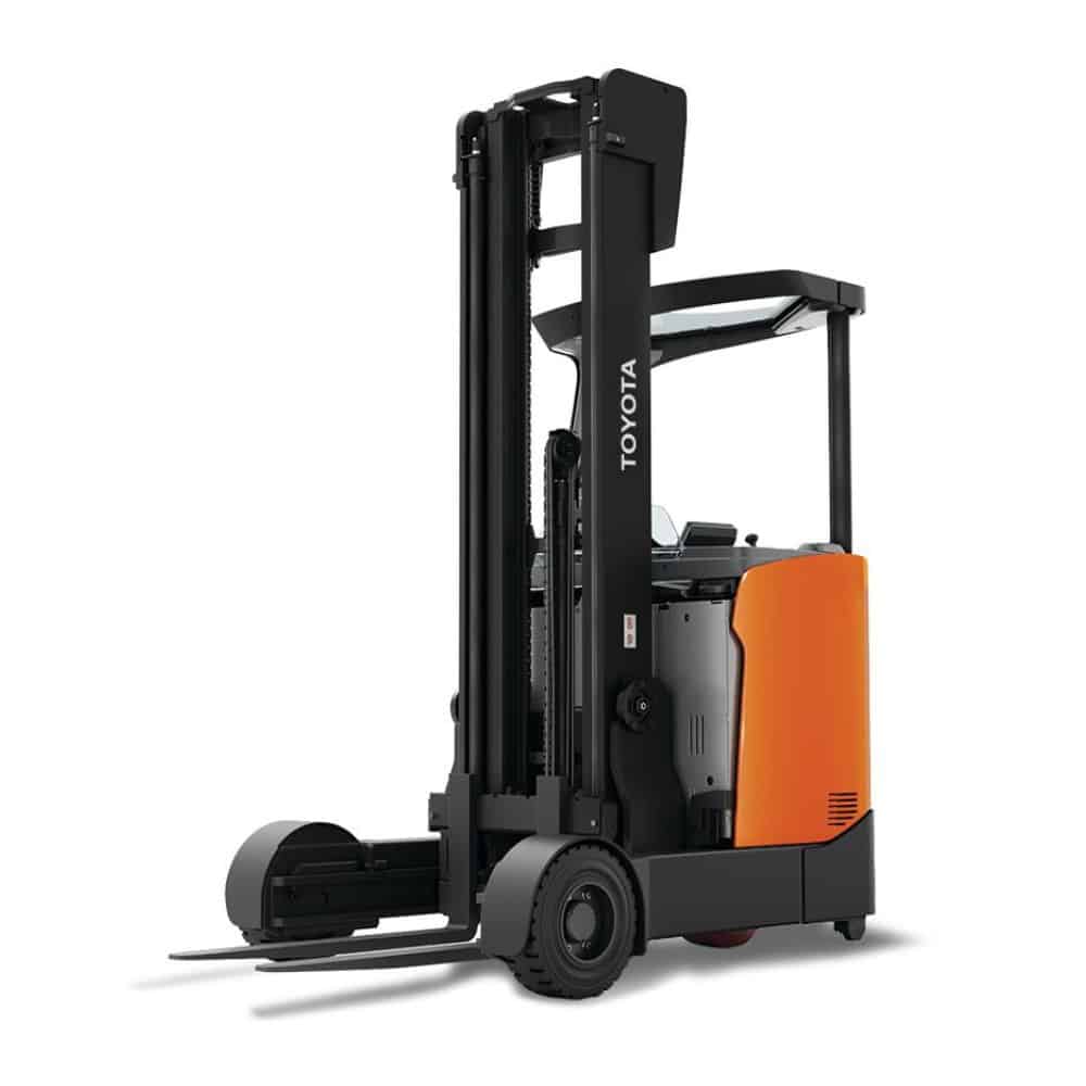 Featured image for “3.5K MOVING MAST REACH FORKLIFT”