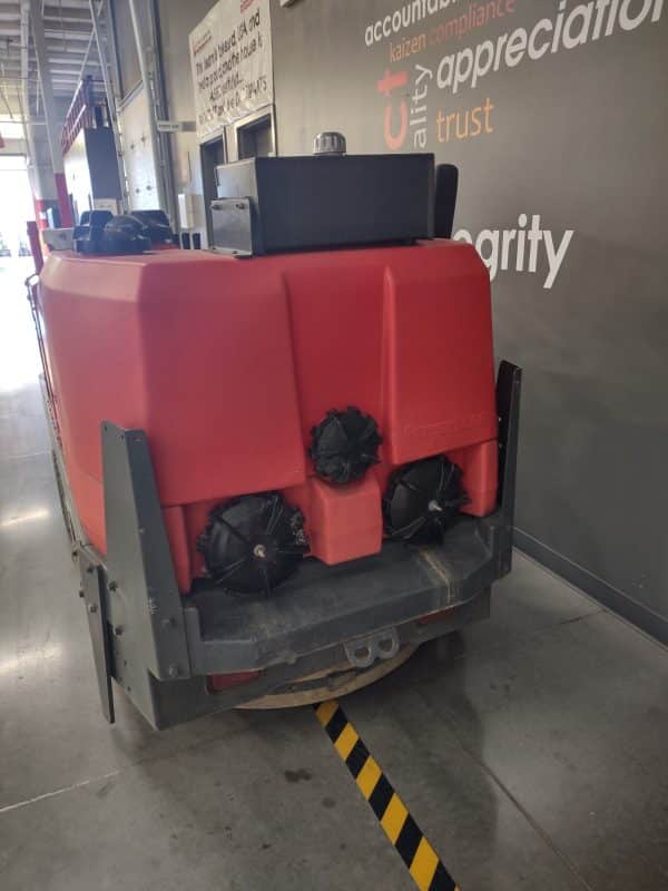 POWER BOSS SCRUBBER/SWEEPER - Image 3