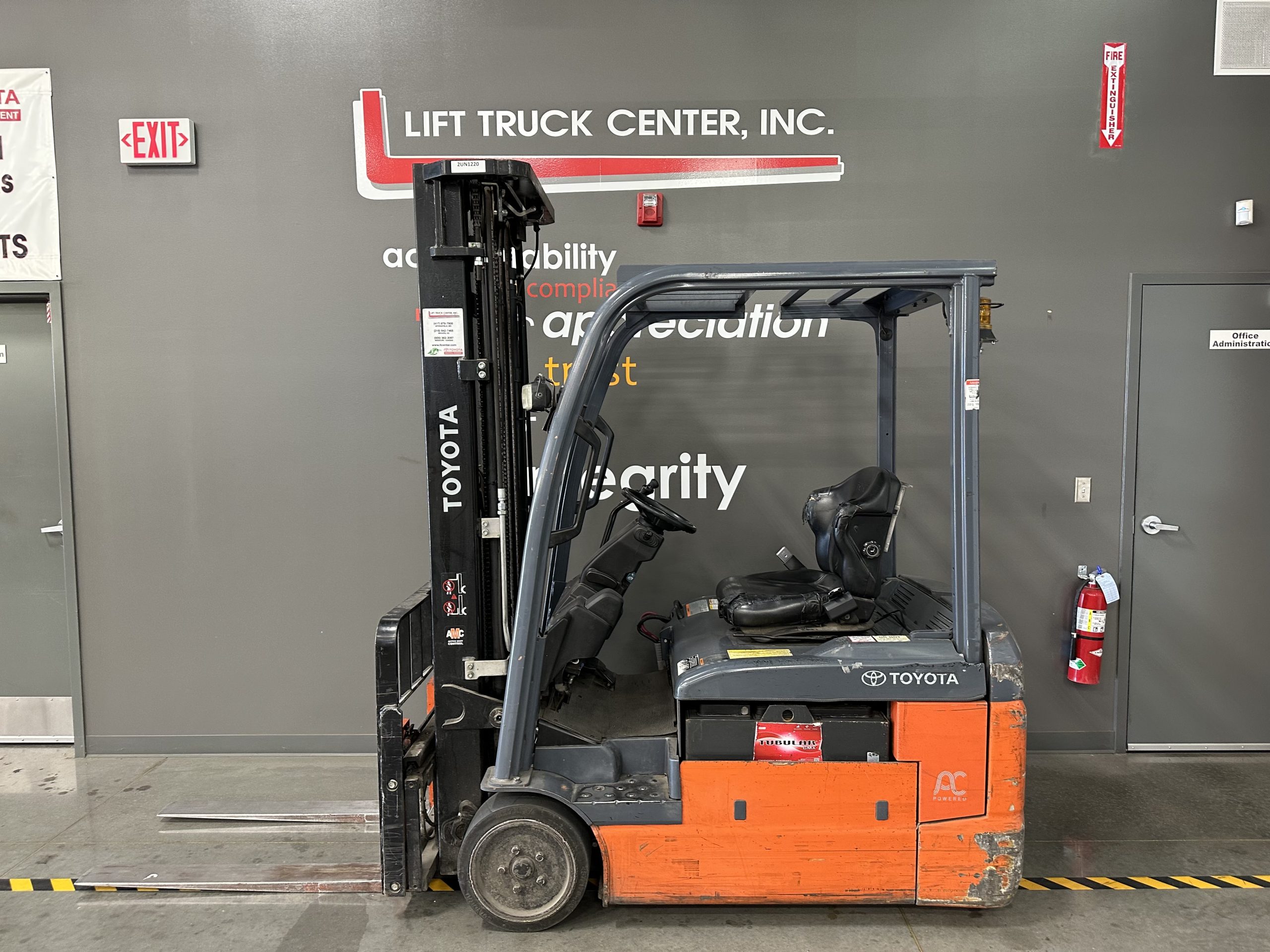 Featured image for “TOYOTA 4,000 LBS. CAPACITY CUSHION TIRED ELECTRIC FORKLIFT”