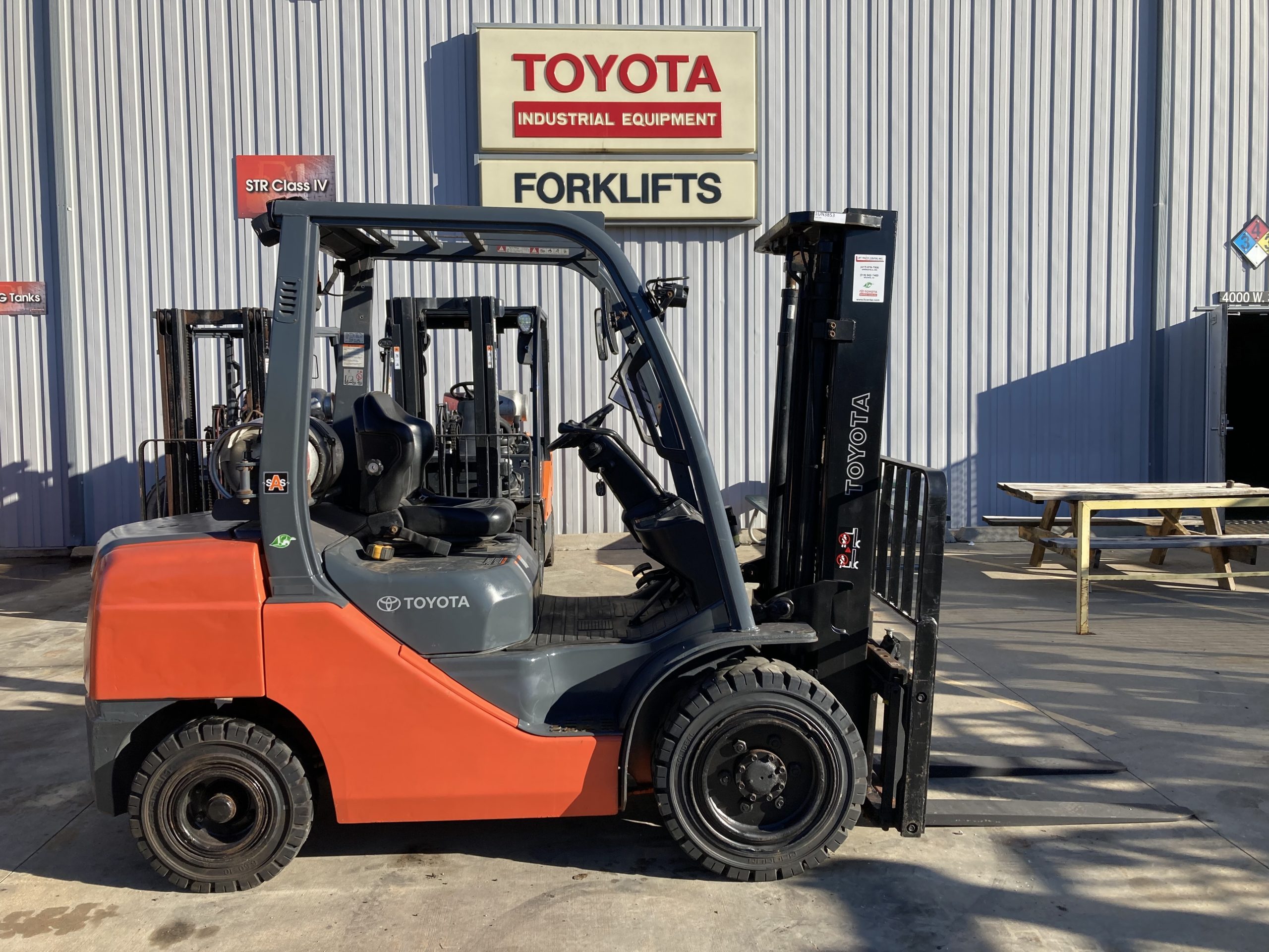 Featured image for “TOYOTA 6,000 LBS. CAPACITY PNEUMATIC TIRED FORKLIFT”