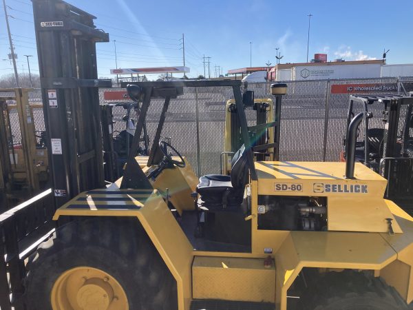 SELLICK 8,000 LBS. CAPACITY PNEUMATIC TIRED FORKLIFT - Image 3
