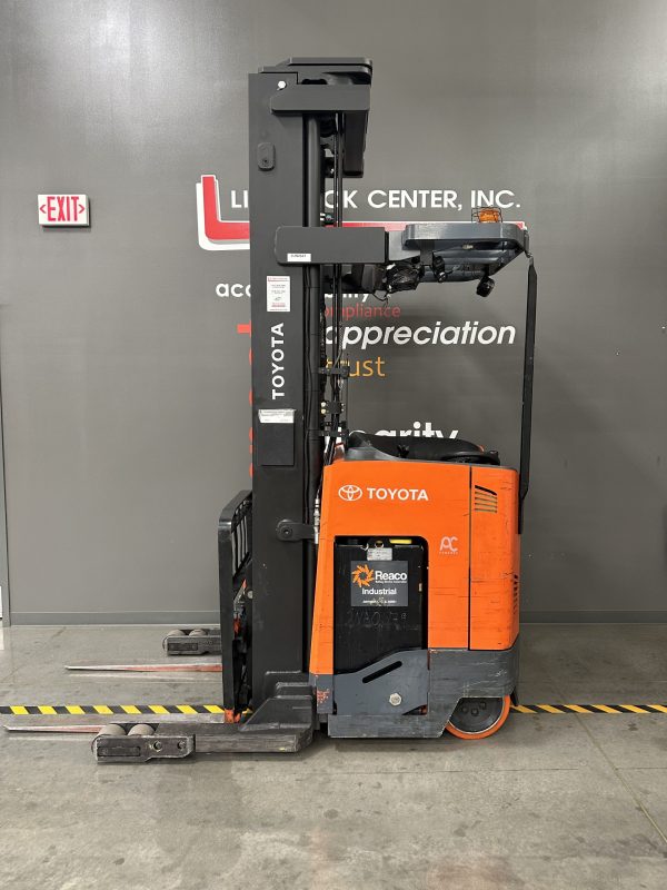 TOYOTA 3,500 LBS. CAPACITY CUSHION TIRED REACH TRUCK
