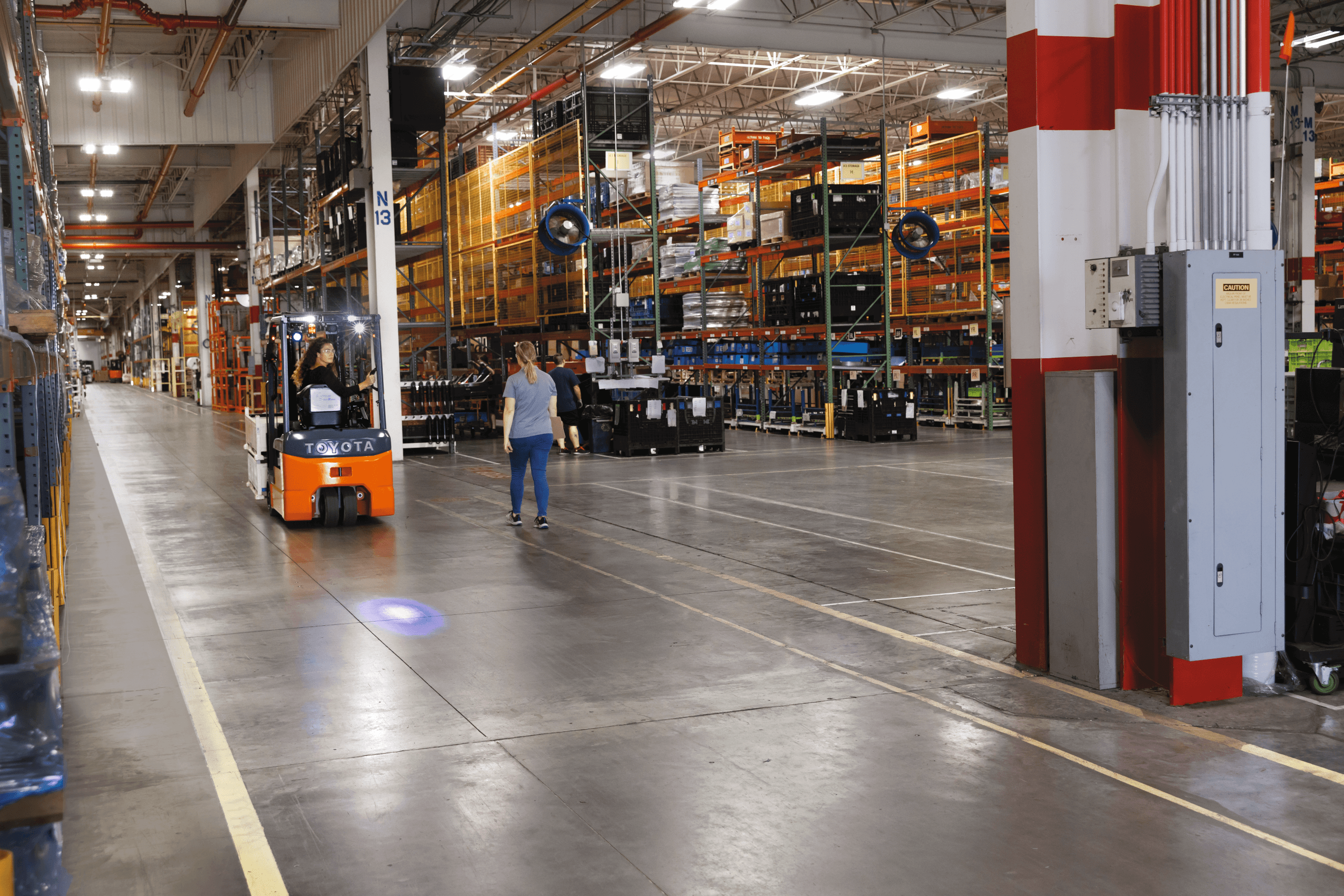 3 Wheel Electric 8FBE20U Application 33 scaled