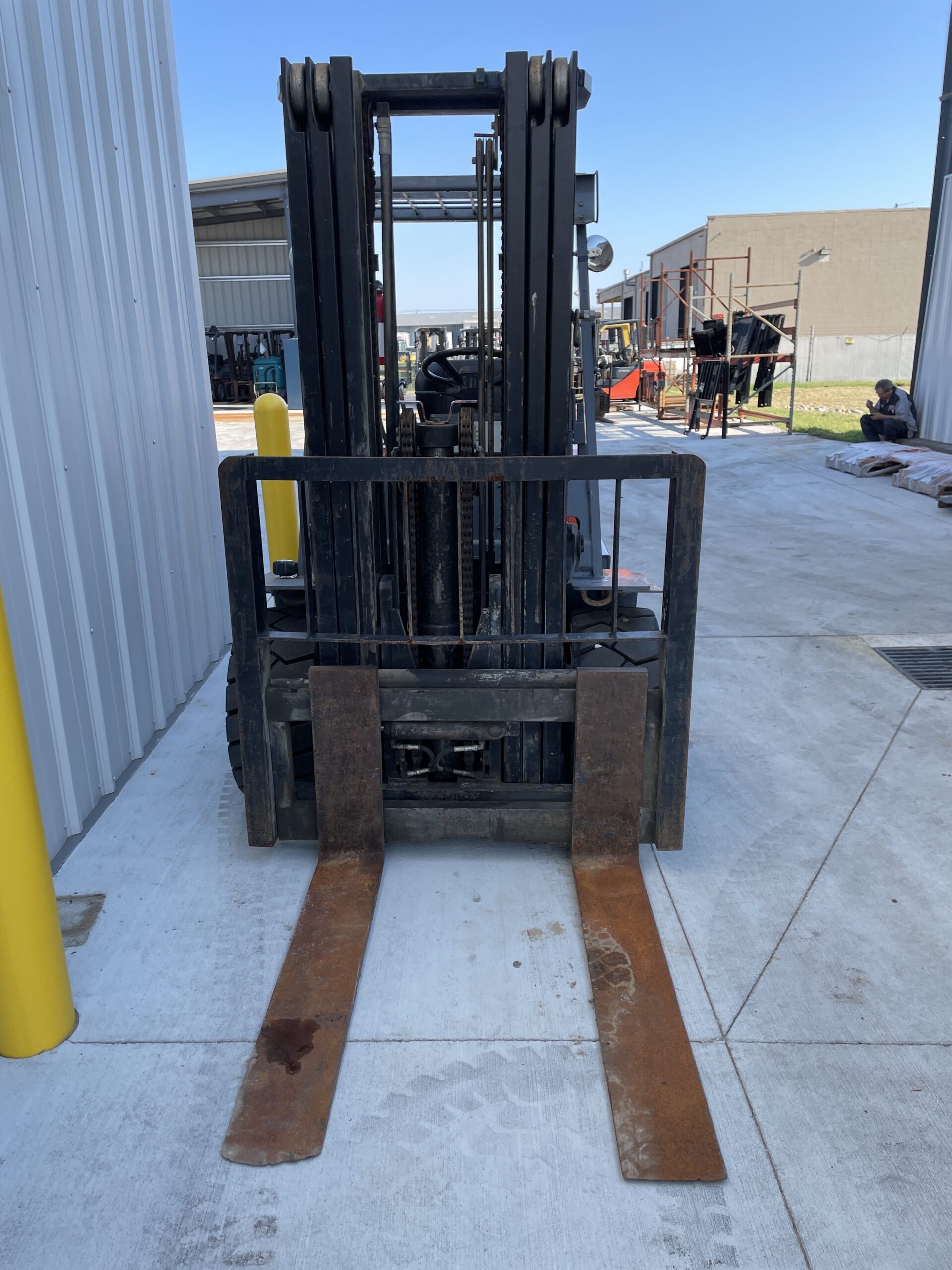 TOYOTA 6,500 LBS. CAPACITY PNEUMATIC TIRED FORKLIFT 2 TOYOTA 6,500 LBS. CAPACITY PNEUMATIC TIRED FORKLIFT - Image 2