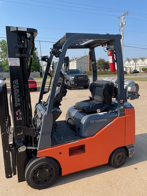 TOYOTA 3,500 LBS. CAPACITY CUSHION TIRED FORKLIFT 2 TOYOTA 3,500 LBS. CAPACITY CUSHION TIRED FORKLIFT - Image 2