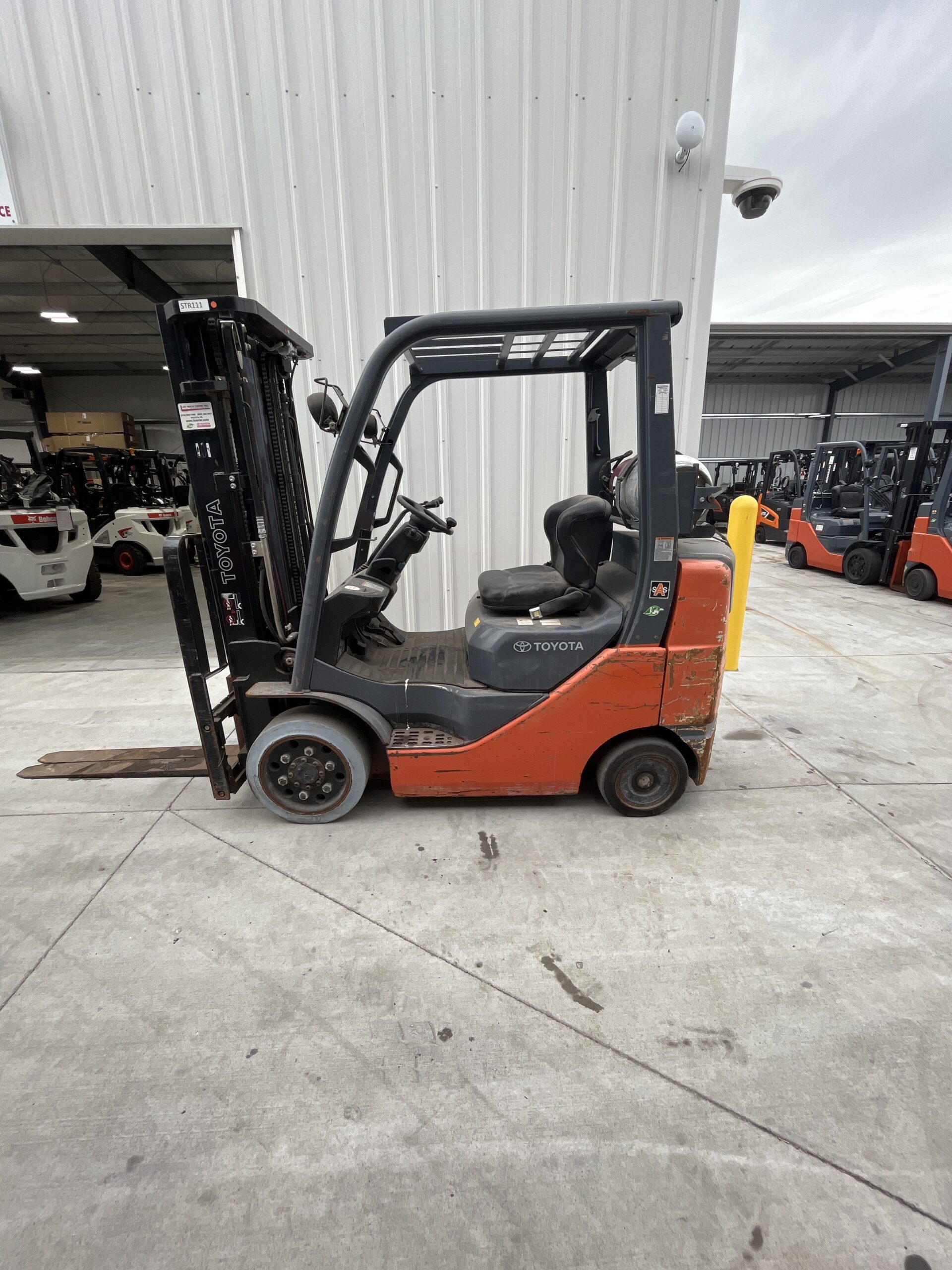 Featured image for “TOYOTA 5,000 LBS. CAPACITY CUSHION TIRED FORKLIFT”